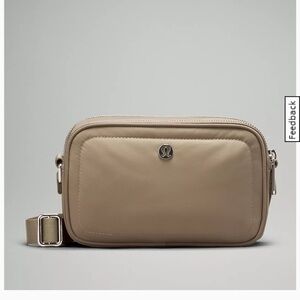 Lululemon camera bag - brand new!